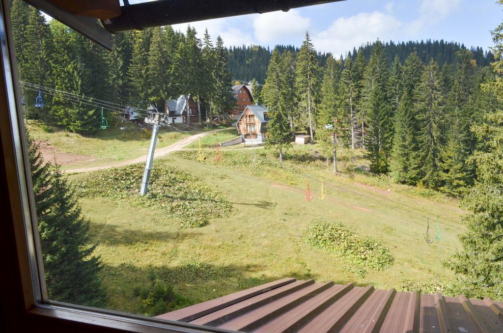 Apartments Ogorjelica Jahorina Exterior photo